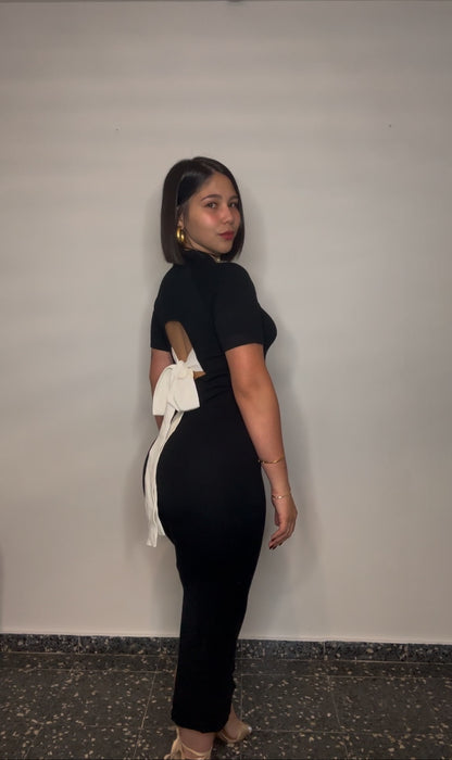Maxi bow dress