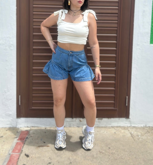 Ruffle denim short